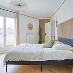 Bright Flat - 3Br - 6P - Ternes